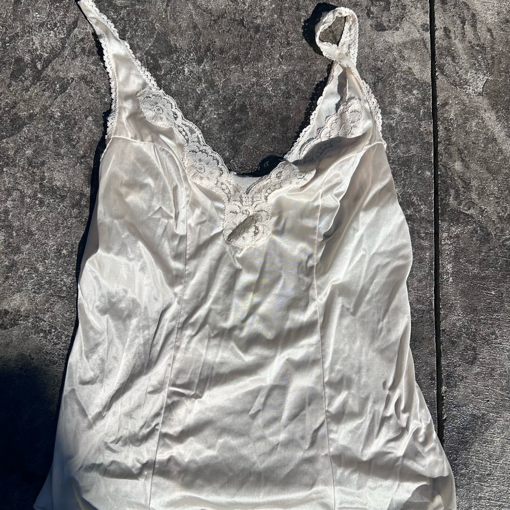 Vassarette Cream Lace Camisole
